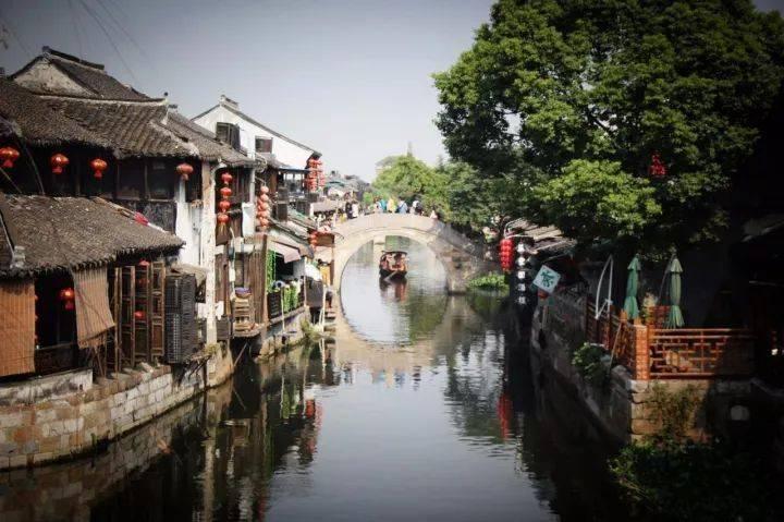一个男生他说谈过两个女生分手了，我问他怎么分了他不说是什么意思，我那天饿了他就给我订外卖代表什么？游戏画面